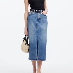 NWOT Madewell The Rilee Denim Midi Skirt 30